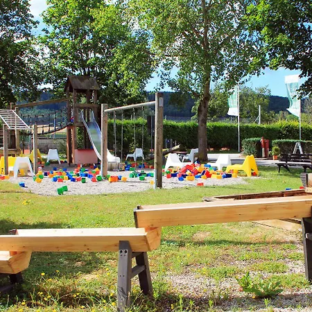 Naturama - Schaeferwagendorf 3*